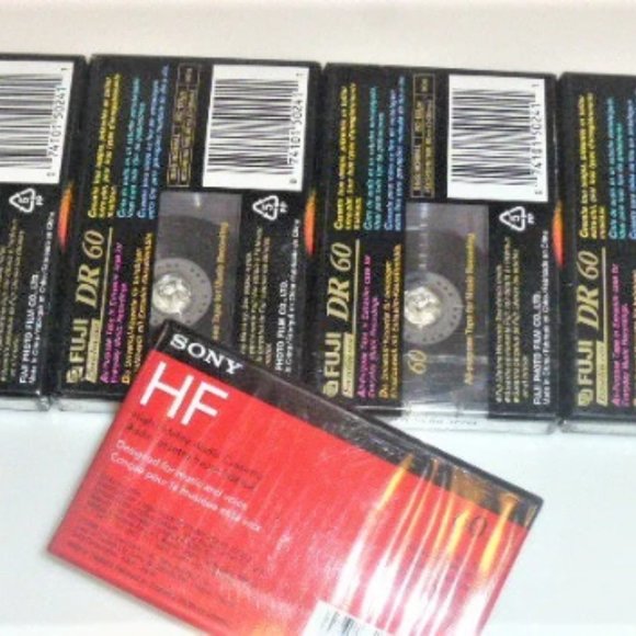 4x FUJI DR Cassette 60 Slim Case 1x SONY HF 60 Cassette Tape - Picture 2 of 3